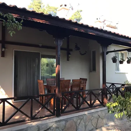 Gokova Mavi Yesil Ula